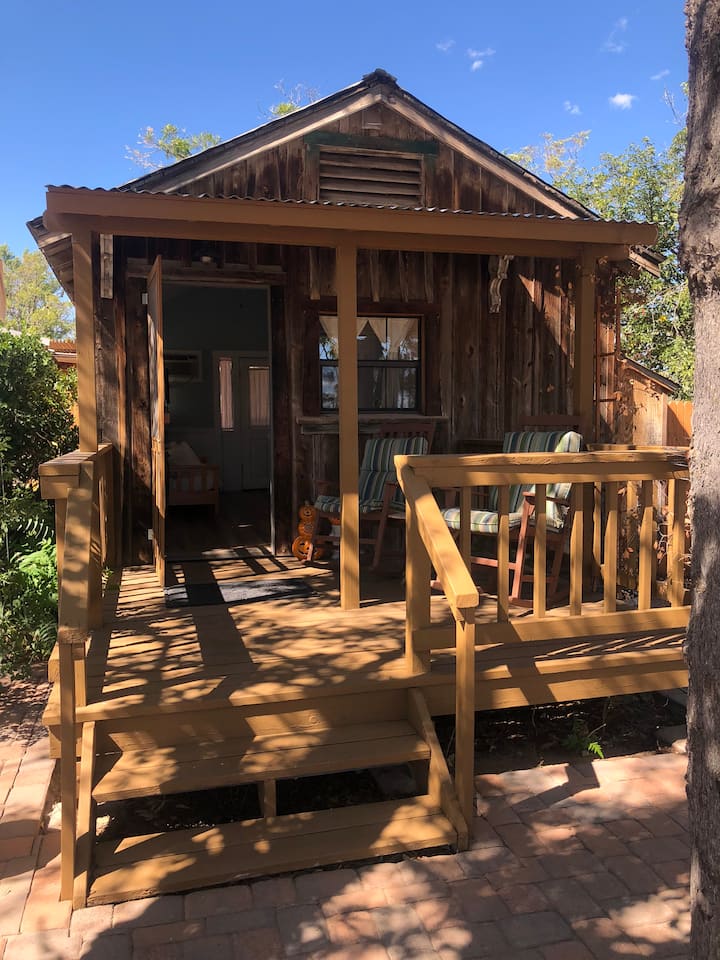 The Blue Heron Guest House NO CLEANING FEE!! Guesthouses for Rent