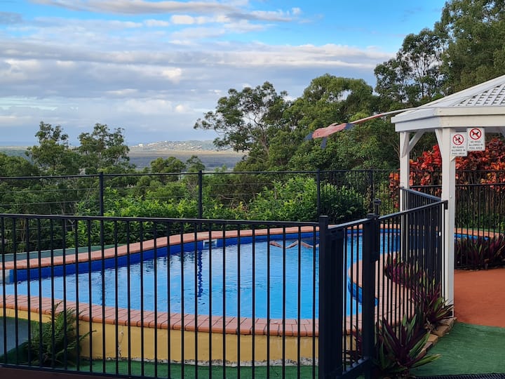 Parklands Holiday Rentals & Homes Queensland, Australia Airbnb