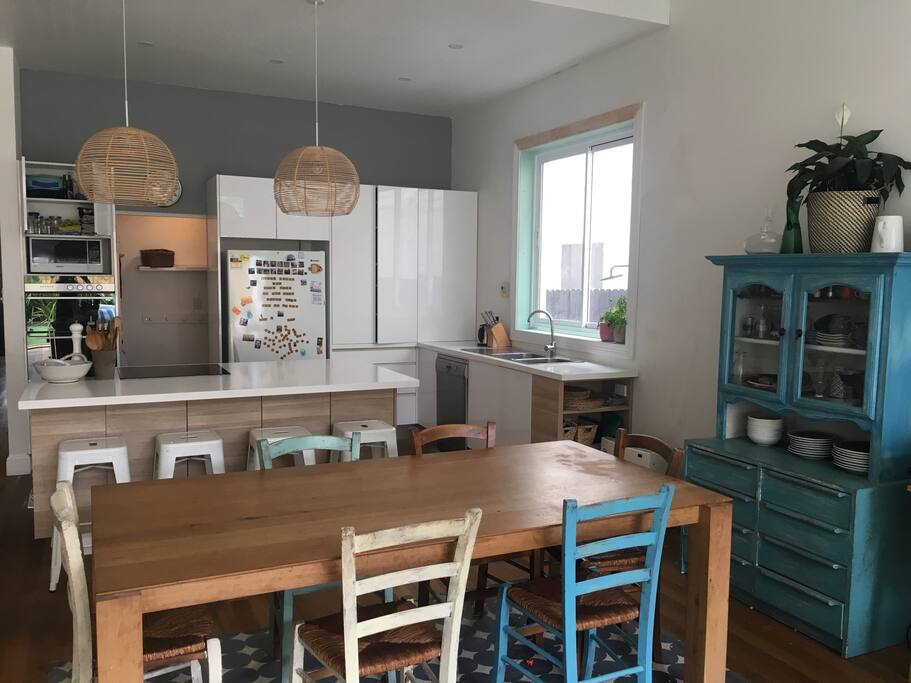 Fully equipped kitchen