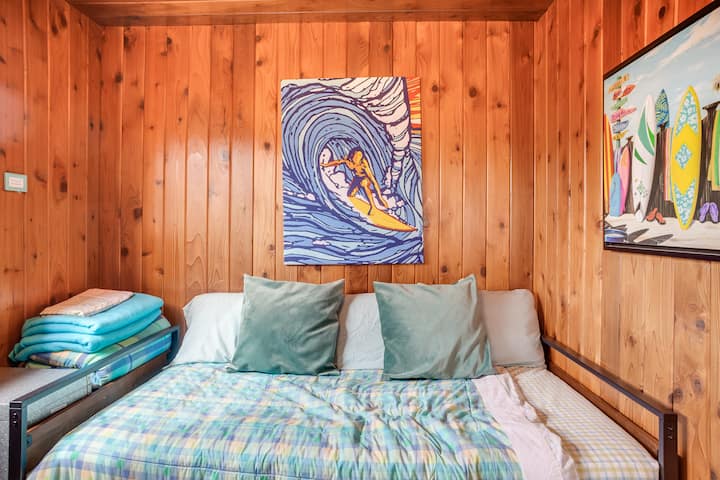 “The kids loved the surf themed TV room/bedroom with the trundle bed. Our twin girls loved having their own cozy room! The Xbox was a huge hit and we enjoyed movies from your movie library each night!”