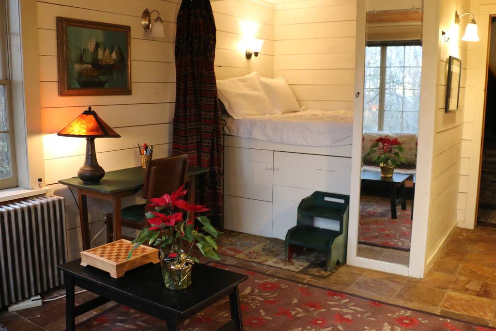 Dutch cabinet bed & couch. Sleeps three