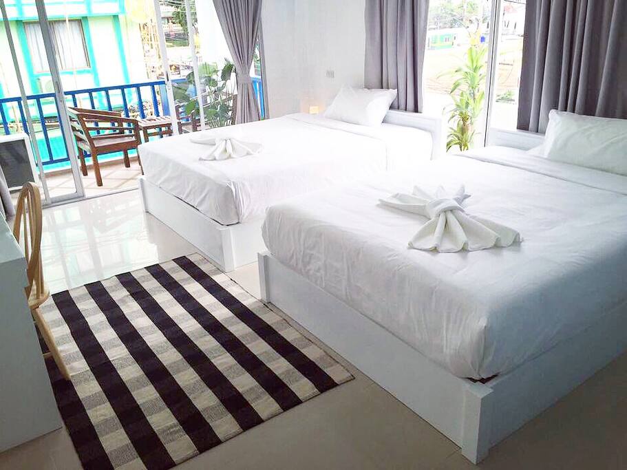Twin Bed room