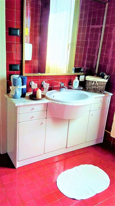 JaZz Low ToiLette - una nota di colore per rilassarsi a lume di candela