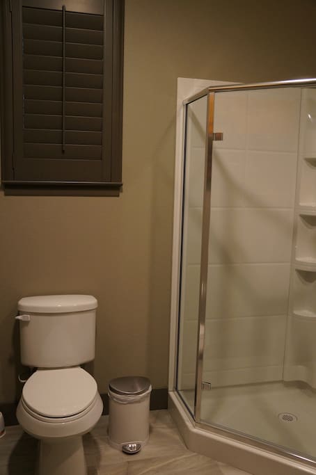 Downstairs full bath