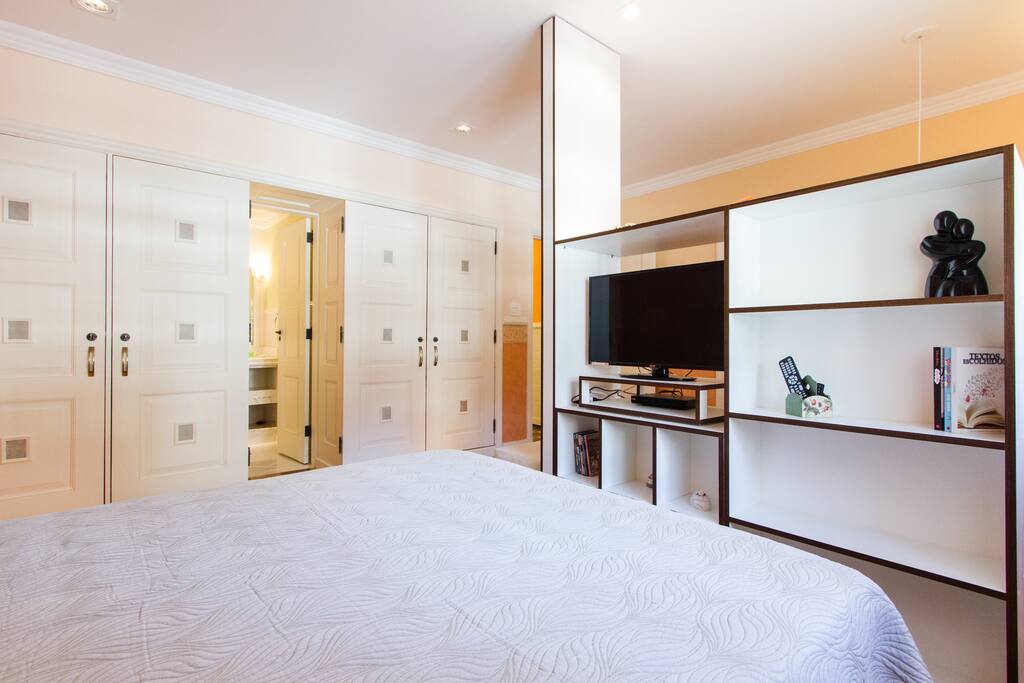 Apartamento amplo com 2 ambientes definidos