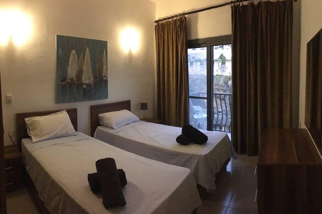 New twin Bedroom with balcony