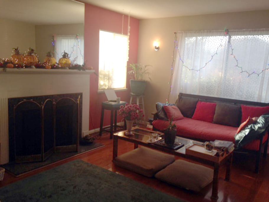 Living room with lots of natural light.