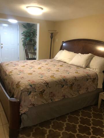 Fairgrounds Pied A Terre 3 gallery image 5