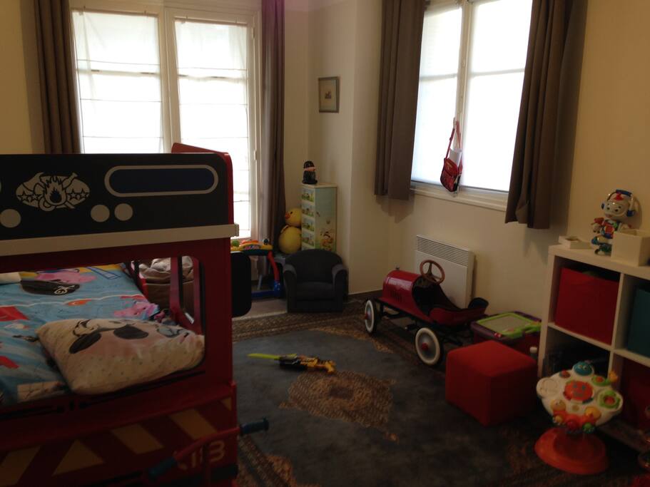 Chambre deux lits simples
