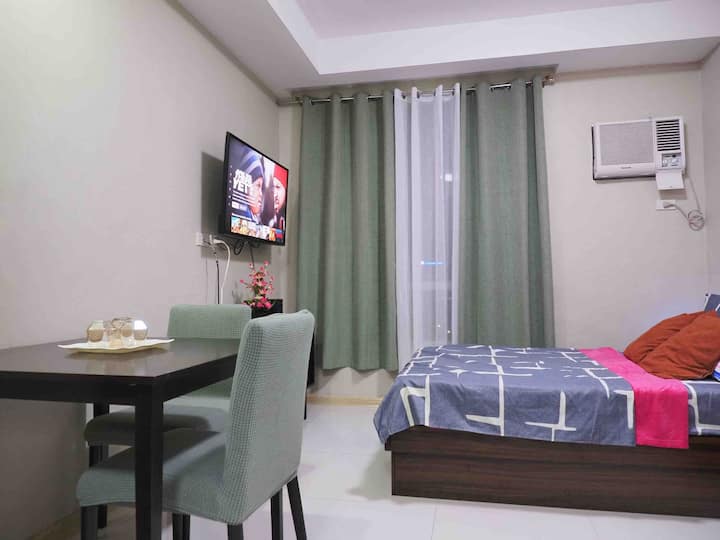 Kapitolyo, Pasig Holiday Rentals & Homes Pasig, Philippines Airbnb
