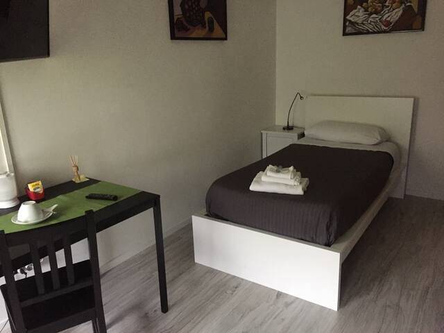 Appartamento uso esclusivo fronte stazione gallery image 4