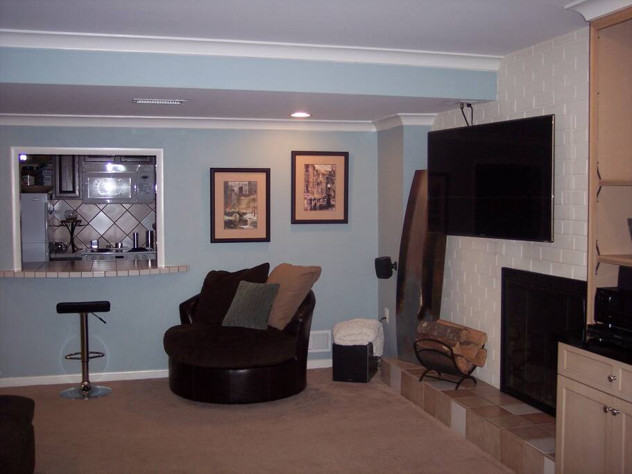 Private Living Room