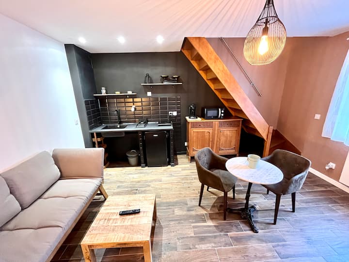 THE COTTAGE Apartments for Rent in Reims, ChampagneArdenne, France