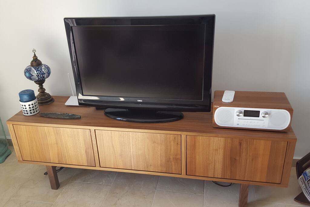 TV, WIFI & music