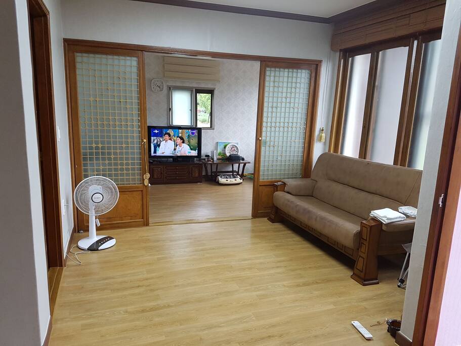 거실입니다.