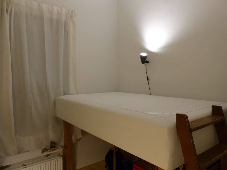 Double bed