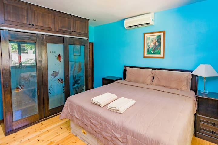 ห้องนอนใหญ่ (Master Bedroom)