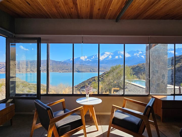 Lake house in Estancia San Ignacio Potrerillos