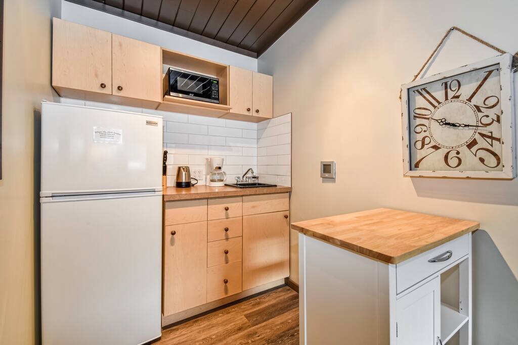 Fully equipped kitchen