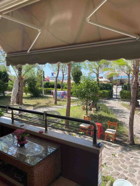 Beachfront 1bd flat golem beach private residence