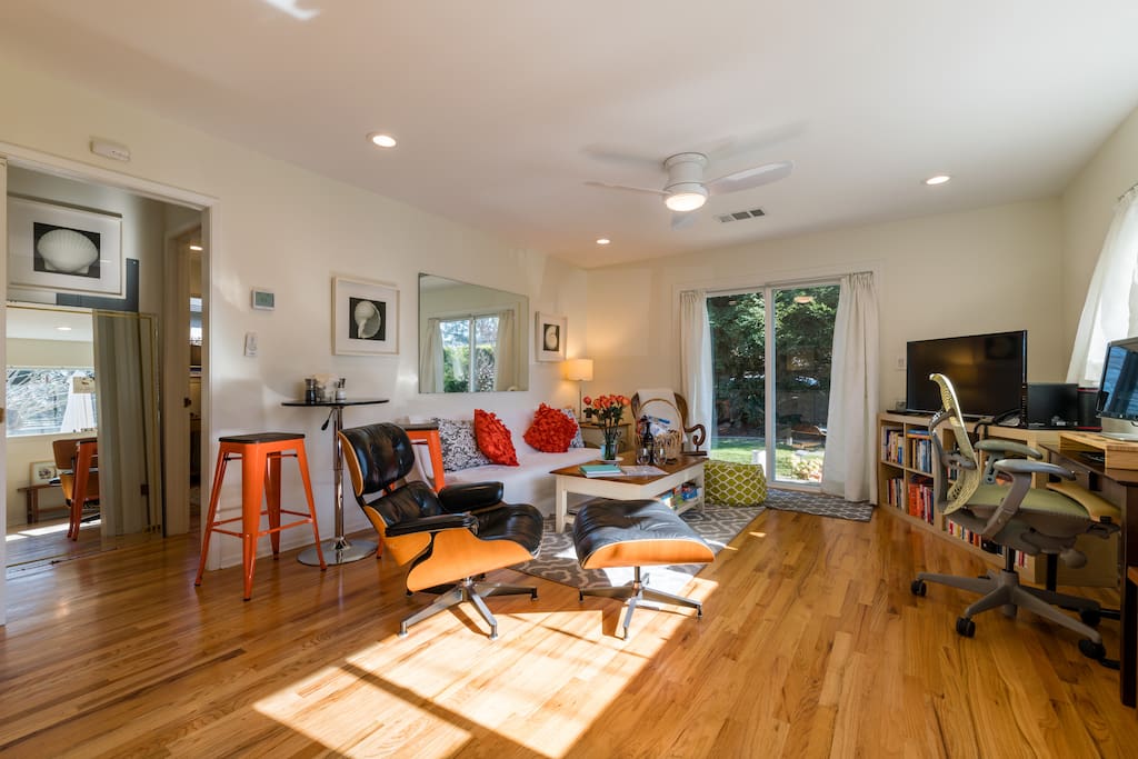 Beautful hard wood floors, LED dimable lighting, ceiling fan, and new HVAC system with your own control panel