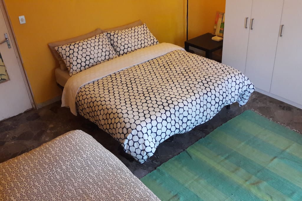 Double bed + single bed
