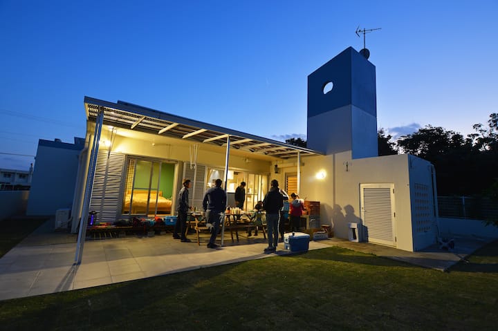 広いお庭でbbq ペットもok お洒落なコンドミニアム 最大11名様まで宿泊可能です 借りられる一軒家 Nanjō Shi Okinawa Ken 日本 広いお庭でbbq ペットもok お洒落なコンドミニアム 最大11名様まで宿泊可能です 借りられる一軒家 Nanjō Shi Okinawa Ken 日本