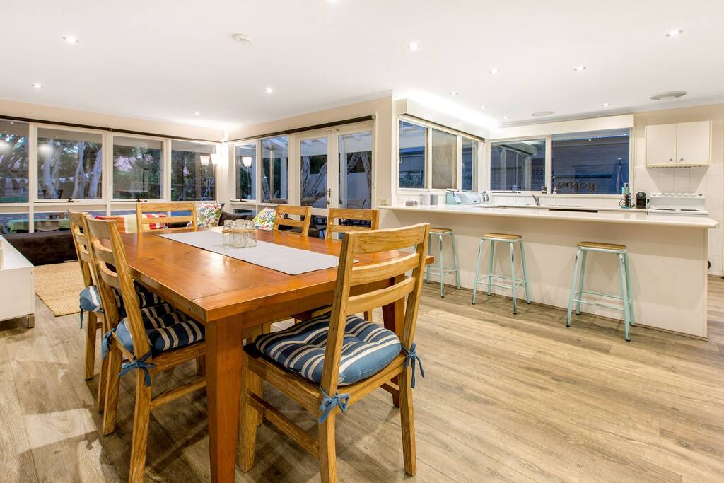 Dining, kitchen and lounge