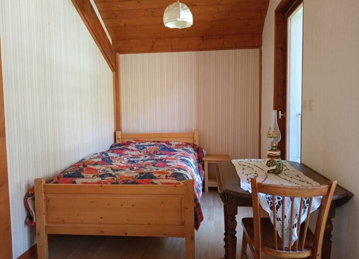 საძინებელი 1