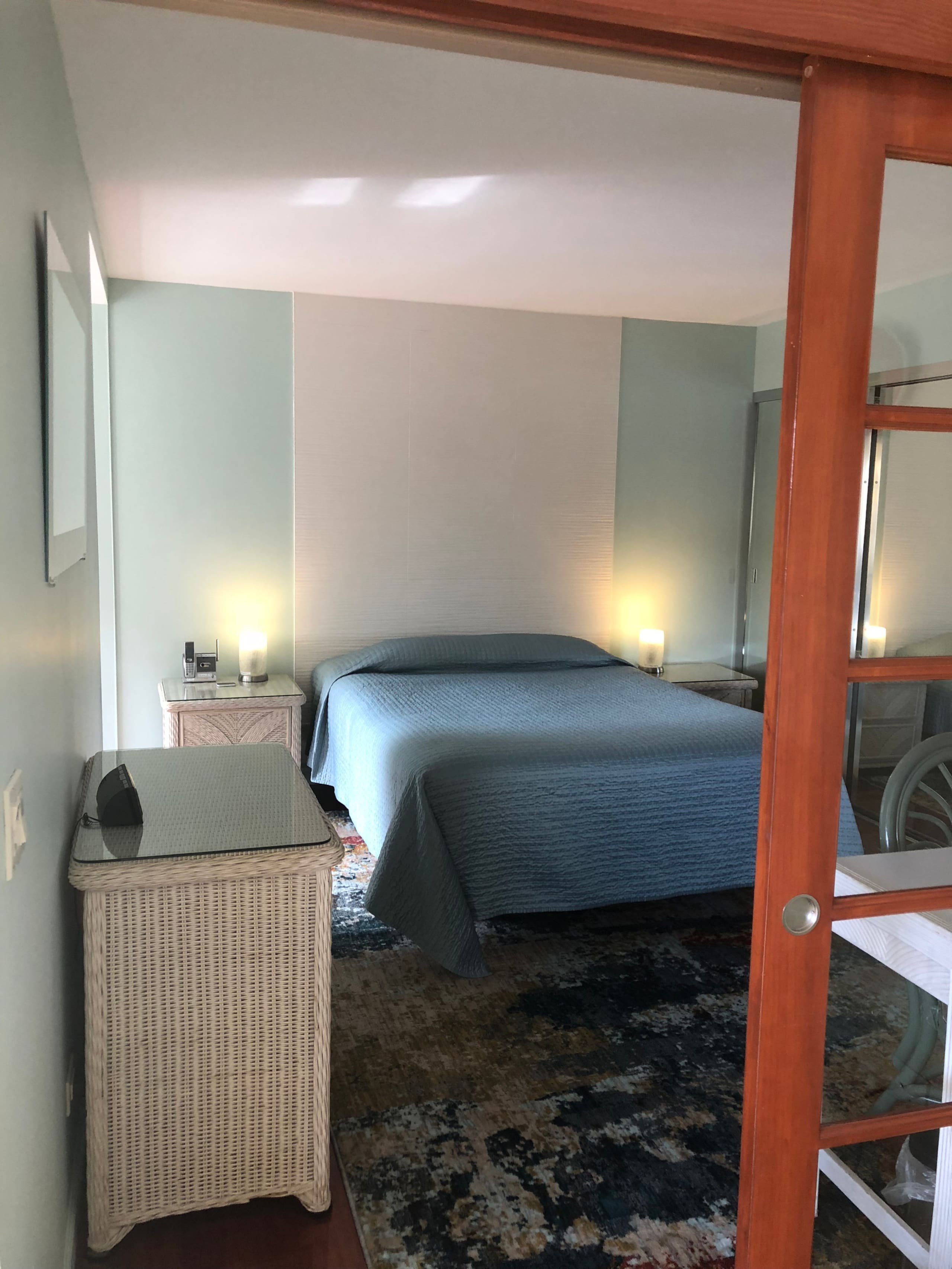 Condo in Honolulu · ★4.88 · 1 bedroom · 3 beds · 1 bath - Image 15