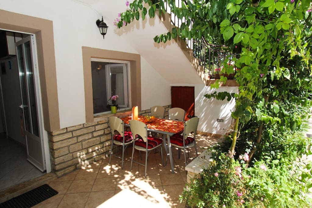 Nice furnished terrace