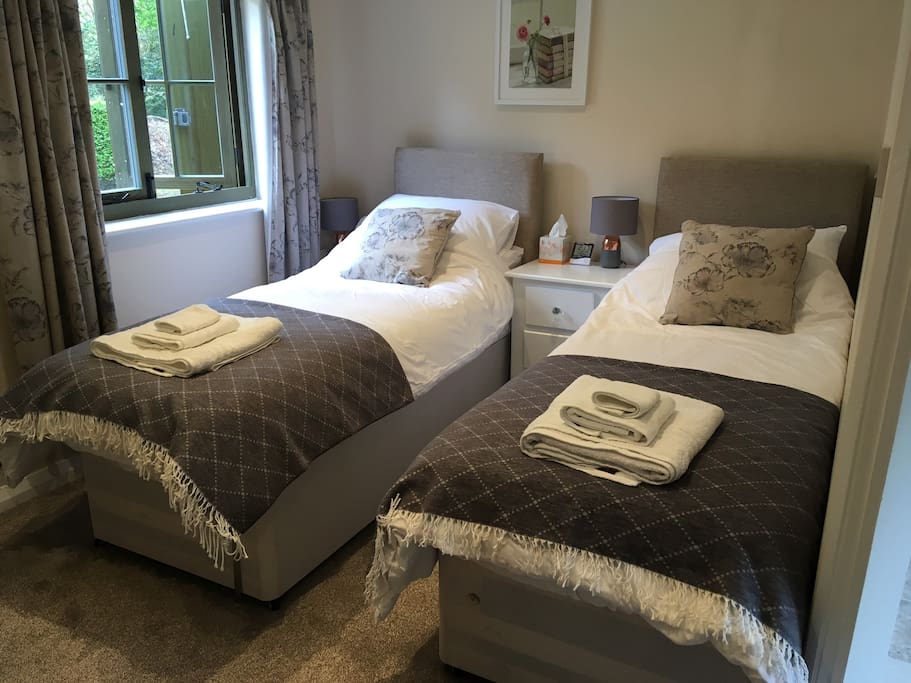 Bedroom made up as 2 single beds (on request)