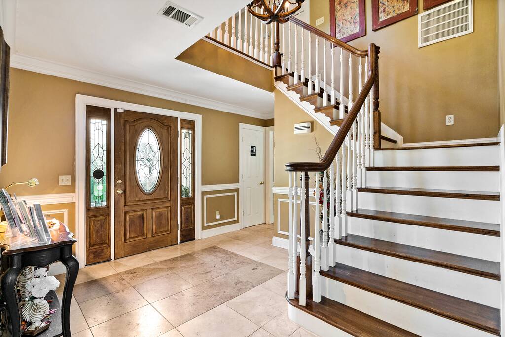 Foyer main house