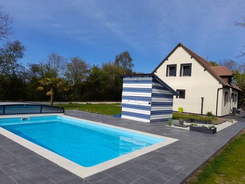 Beautiful house with pool from April 8