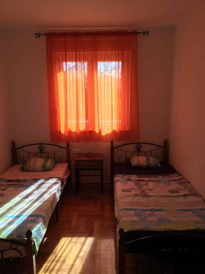 Მეორე საძინებელი