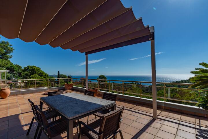 ★ CoastalVillas – Villa Sunrise ★ cosy house gallery image 4