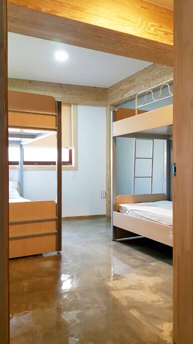 #202호_Room No.2_Quadruple_Dormitory