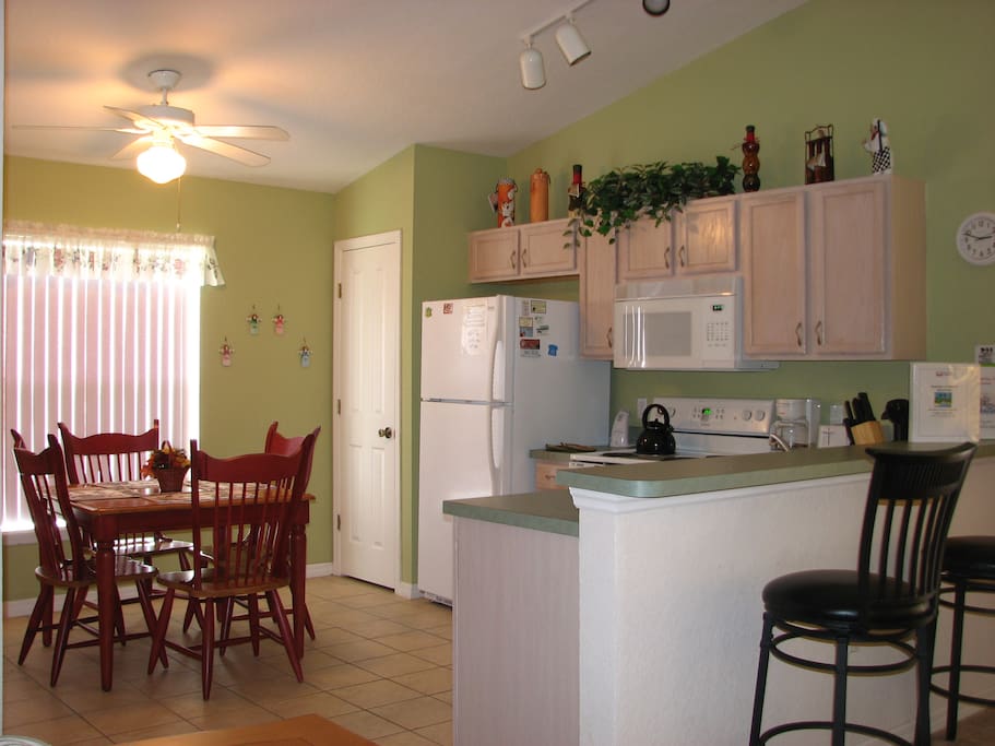 This is the fully equiped Kitchen