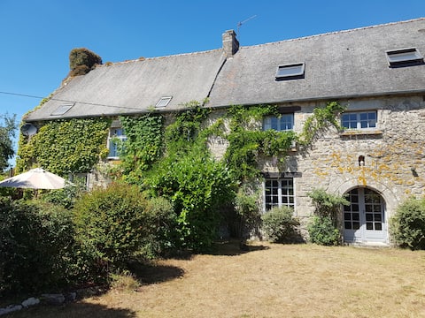 Beautifully restored property in rural Brittany