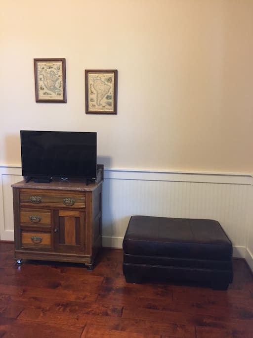 In room TV with Satellite feed