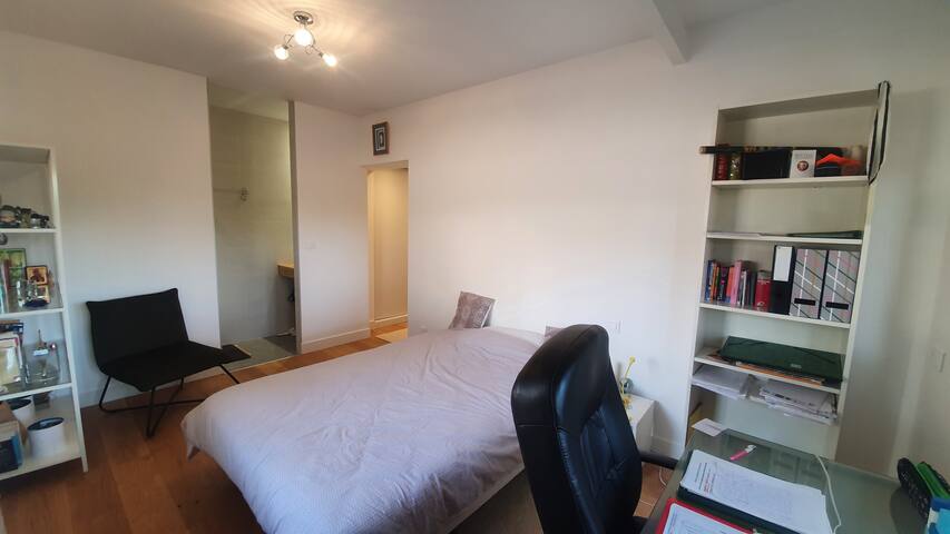 Charming and spacious wooden house, with golf view gallery image 3