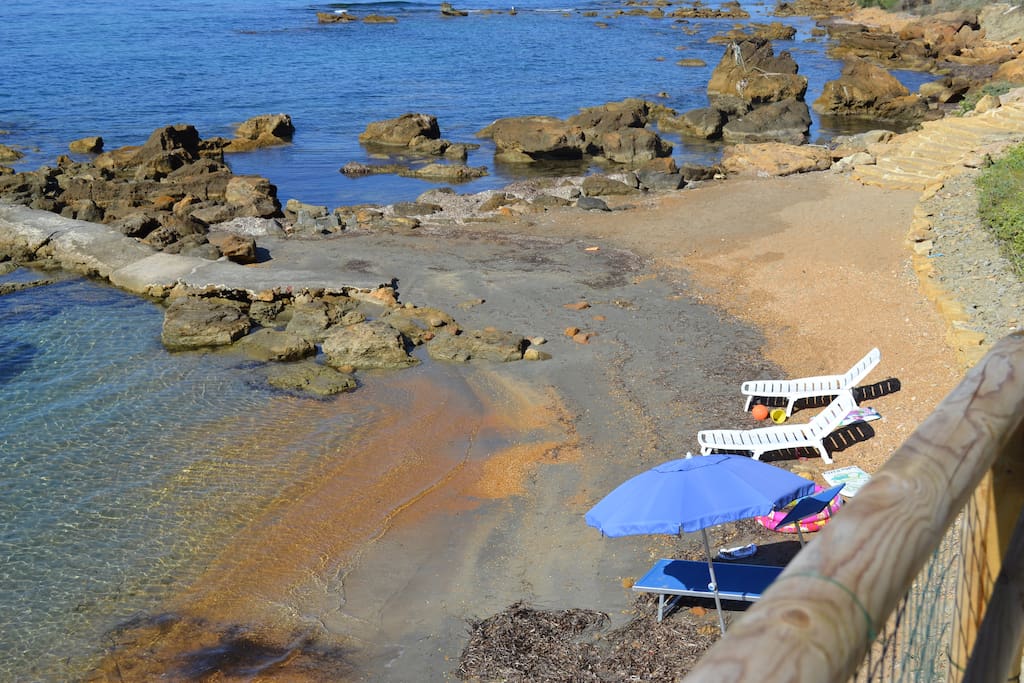 spiaggetta a 20 mt