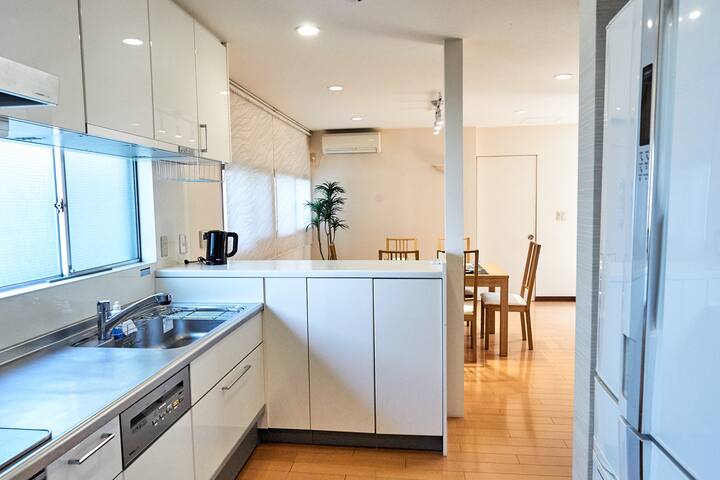 207㎡ Hideaway in Central Shibuya with a terrace gallery image 5