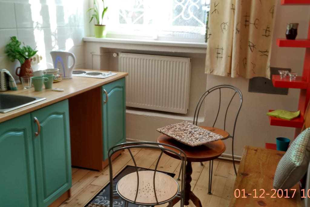 Cosy kitchenette and sitting area