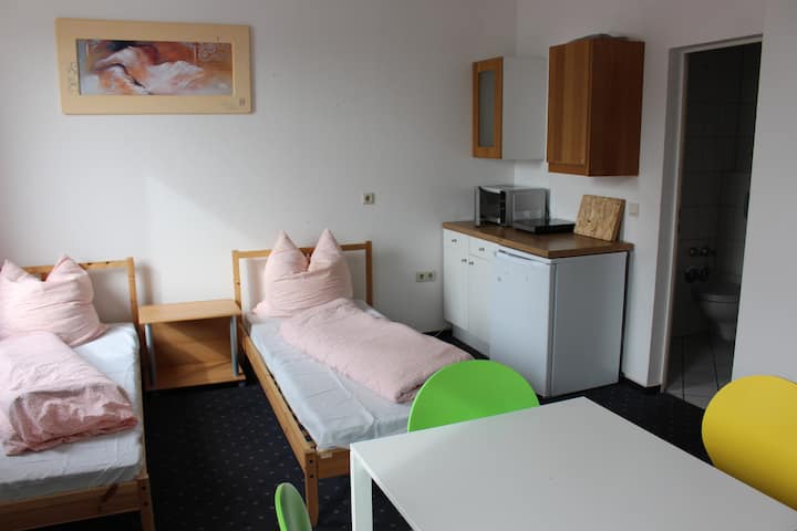 Apartment One Leipzig Dreibettzimmer - Leipzig