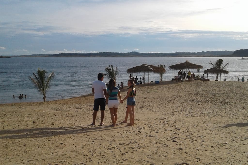 Represa água limpa e quente