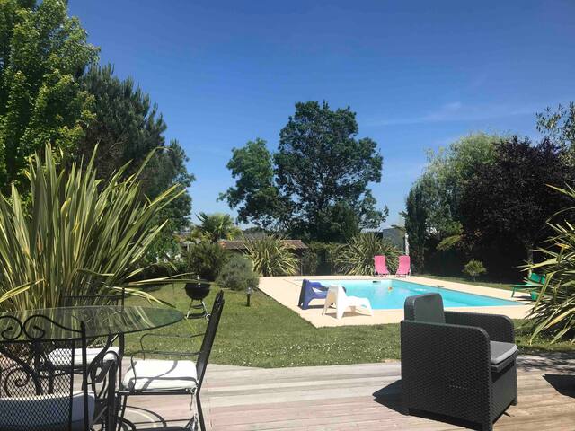 Grande maison calme avec piscine gallery image 5