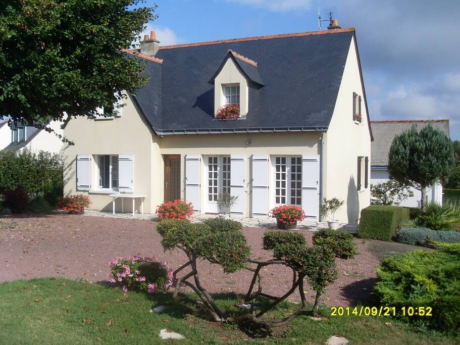 maison avec cour fermée
