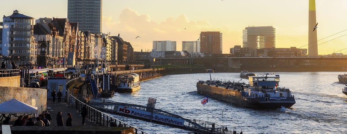 Dusseldorf An Und Verkauf