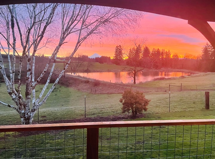 The Suite at Dolan Creek Farm Farm stays for Rent in Boring, Oregon